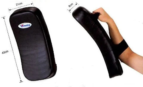 Winning Kick Mitt Curved Type